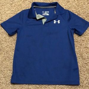 UA dry fit boys polo size YXS